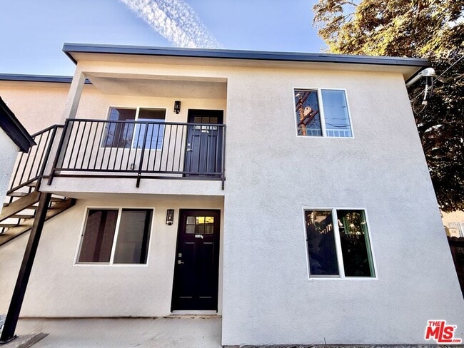 Building Photo - 2922 8th Ave