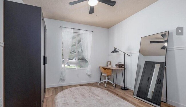 Building Photo - 4 Bedrooms • Single Level • Prime Meridian Location