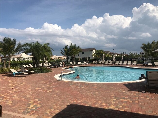 Building Photo - 9399 W 33rd Ln