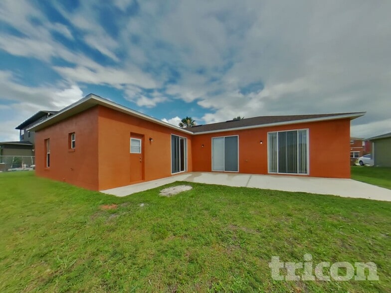 Building Photo - 229 Beckenham Dr