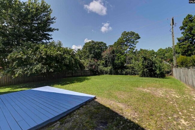 Building Photo - 141 Wigmore Ln