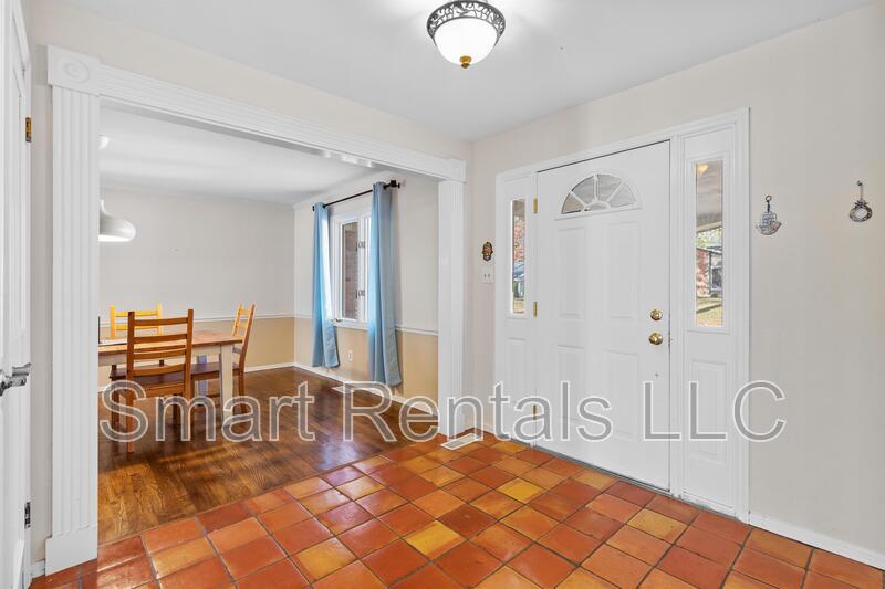 Building Photo - 12958 Ambois Dr