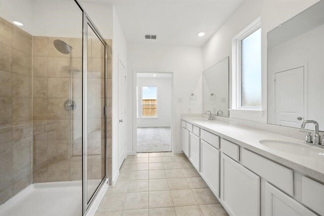 Building Photo - 21918 Wycombe Ter Wy