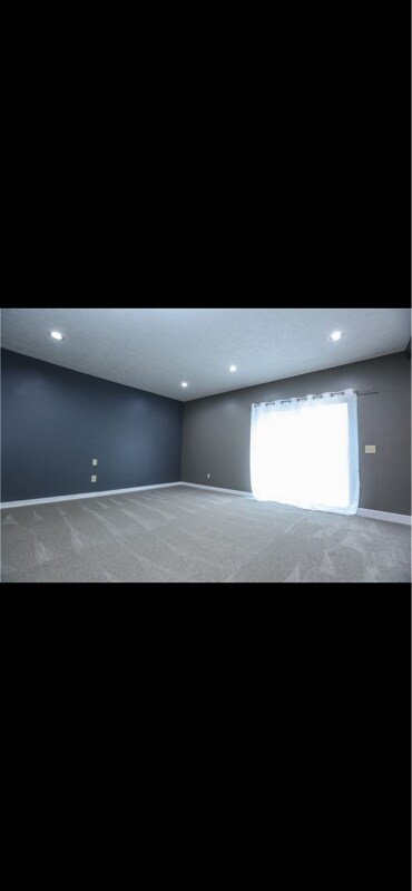 Building Photo - 408 Broadway