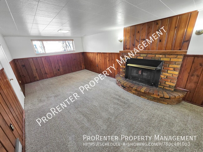 Building Photo - 317 S 300 W