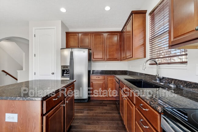 Building Photo - 83 3rd Ave NW