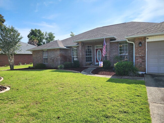 Building Photo - Breathtaking 4/3 Perdido Home, 2,700 sq ft...