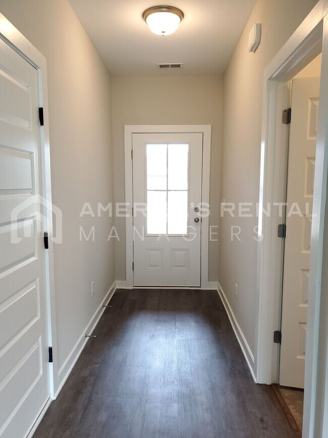 Building Photo - Home for Rent in Clanton, AL... Available to View Now!!!
