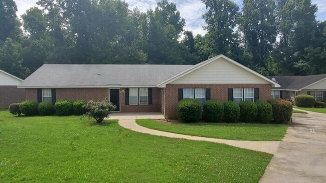 Building Photo - 1135 Micha Way