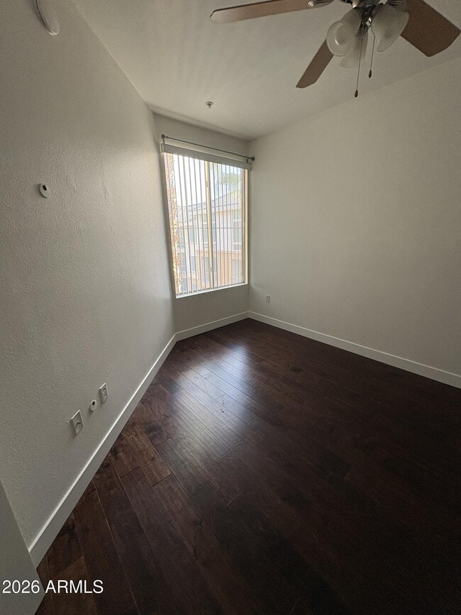 Building Photo - 1701 E Colter St