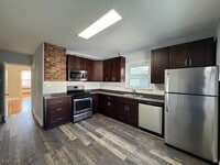 Building Photo - 271 Davis Ave