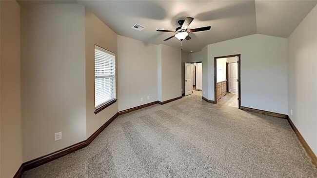 Building Photo - 7025 Hidden Trail Ln