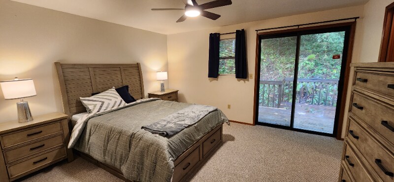 Building Photo - 6928 Alpine Dr SW