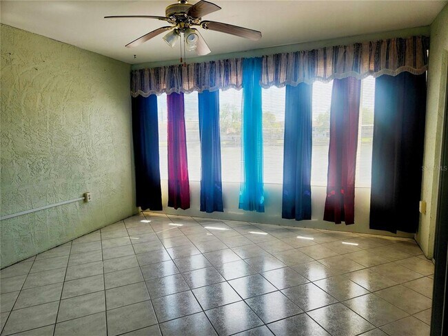 Building Photo - 3838 Staysail Ln