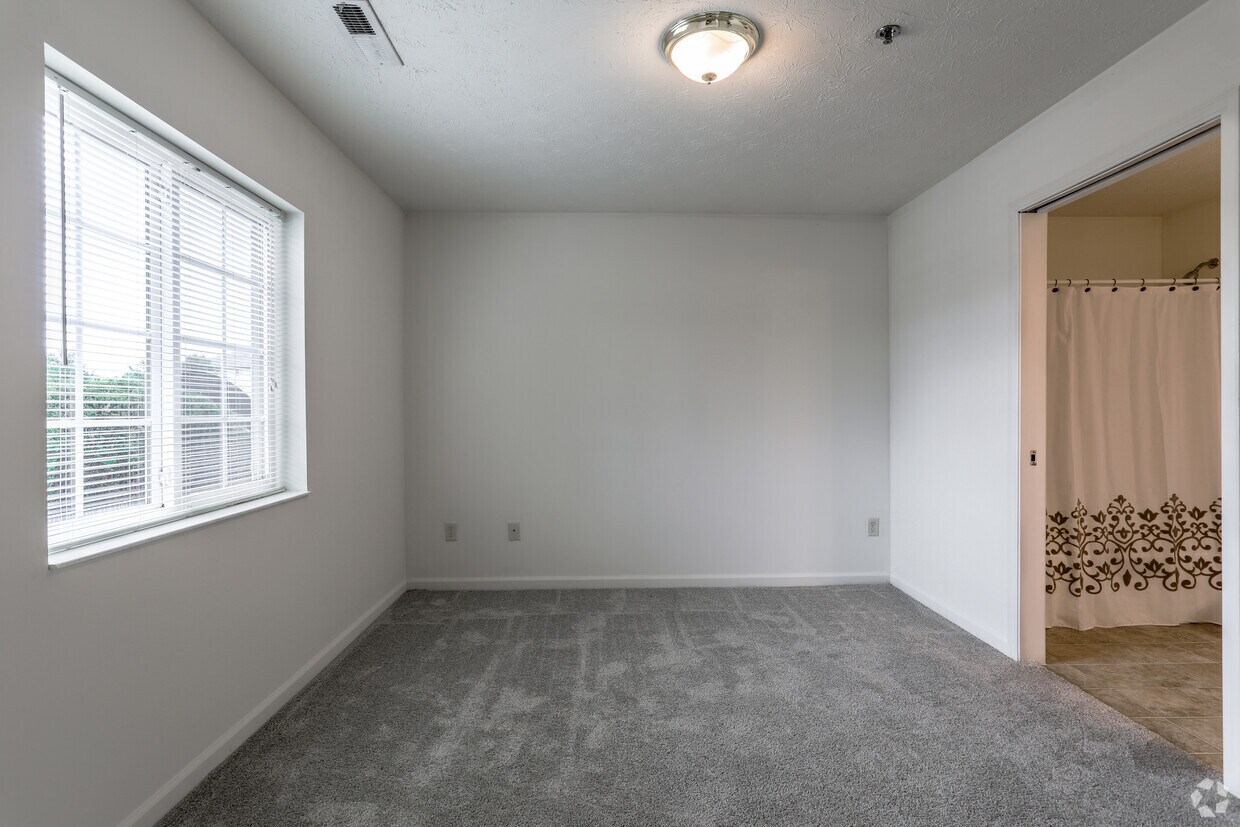 Deer Creek Apartments Xenia