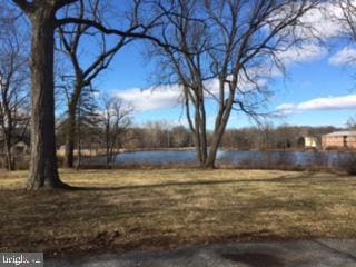 Building Photo - 317 E Lancaster Ave