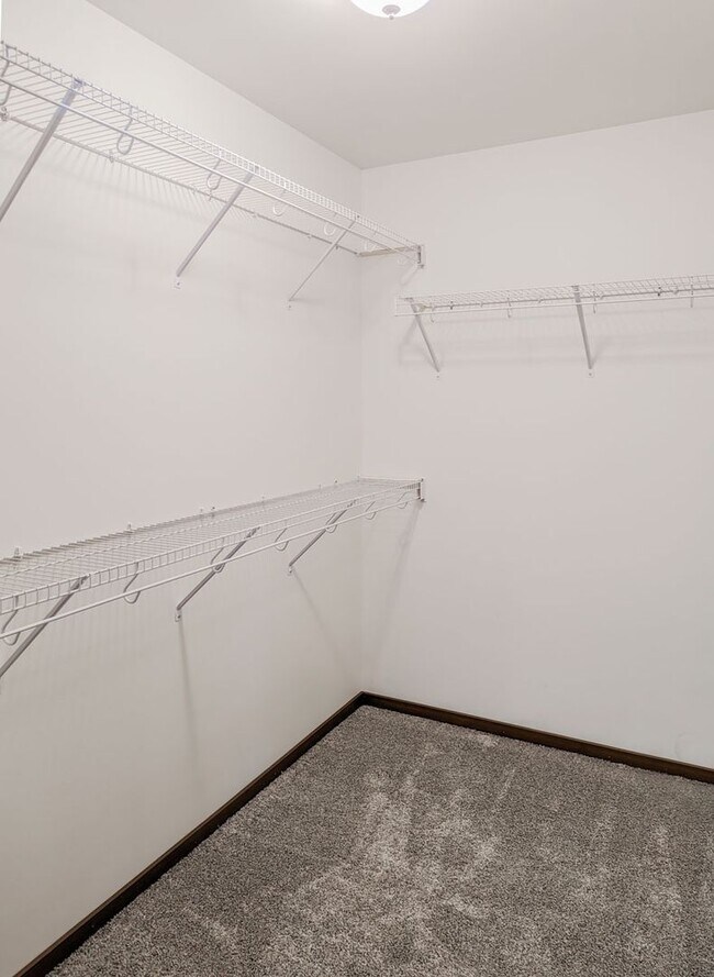 Building Photo - 4712 88th St NE