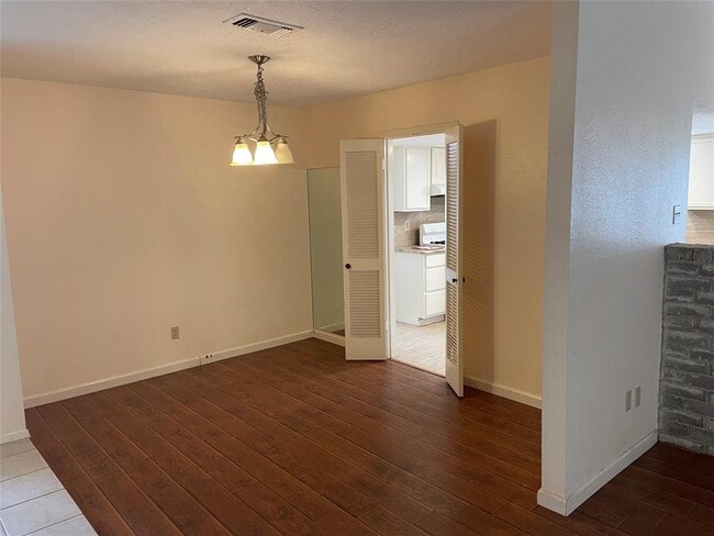 Building Photo - 5314 Atascocita West Trail