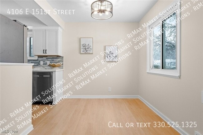 Building Photo - 4106 E 151st St