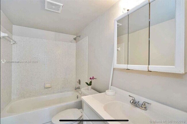 Building Photo - 4147 NW 90th Ave