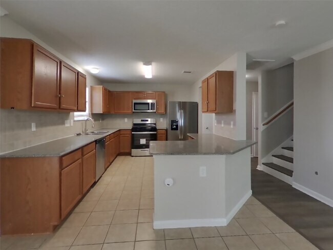 Building Photo - 20603 Fair Castle Dr