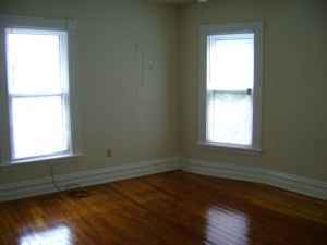 Building Photo - 356 S Broadway Park