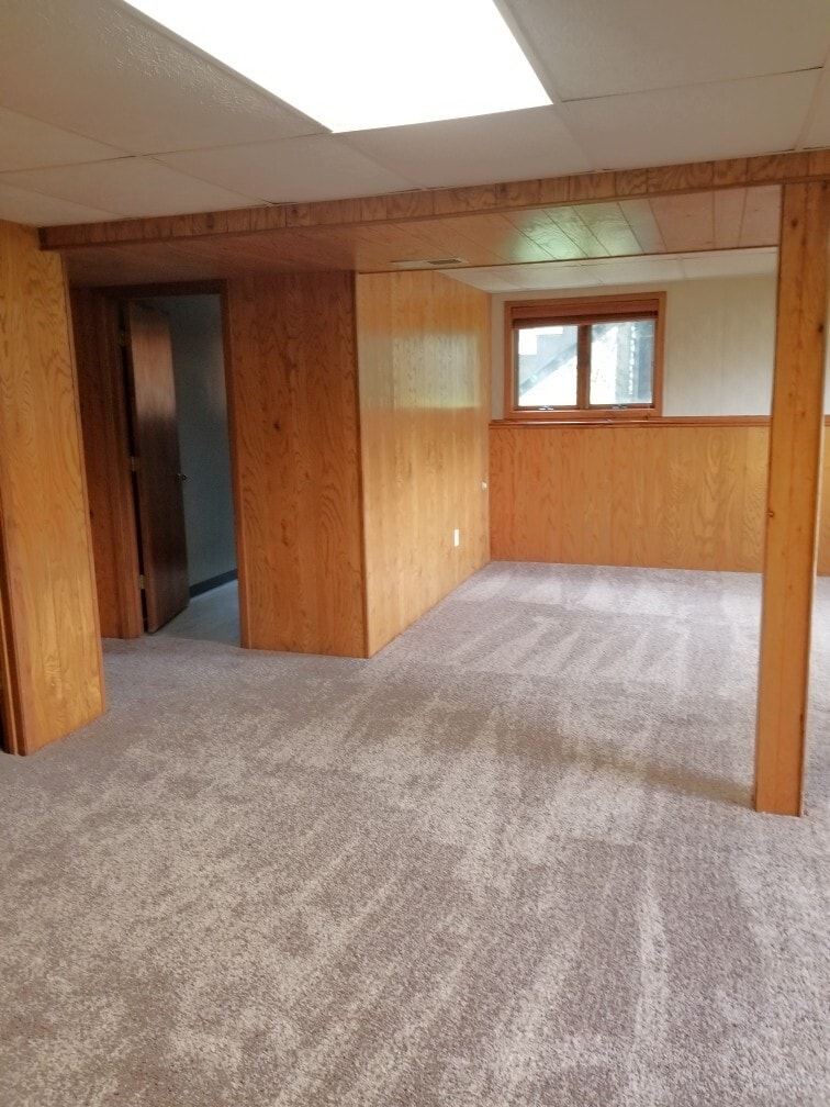 Building Photo - 502 Prairie Ln