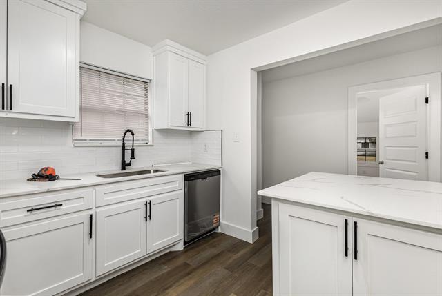 Building Photo - 1527 Columbia Ave