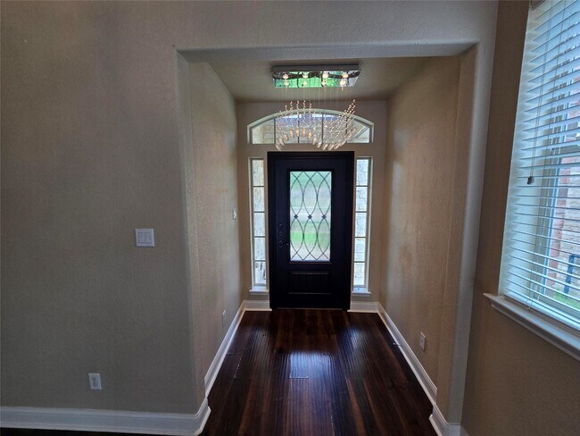 Building Photo - 6119 Grassy Haven Ln