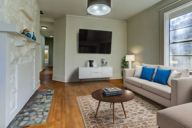 Building Photo - Beautiful 4-Bedroom Home in Memphis – Spac...