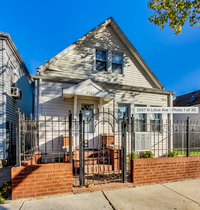 Building Photo - 2507 N Lotus Ave