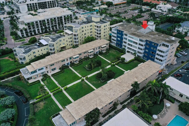 Building Photo - 120 N Ocean Blvd