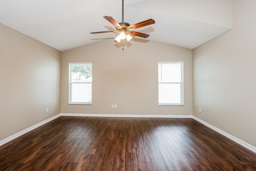 Building Photo - 2342 Cerberus Dr
