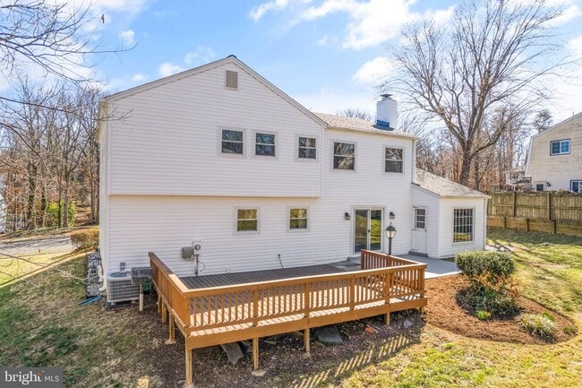 Building Photo - 9356 Birchwood Ct