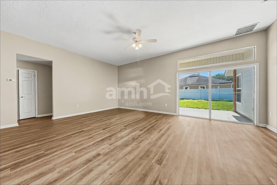 Building Photo - 7244 Angela Dr