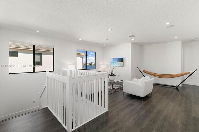 Building Photo - 5089 Gambero Wy