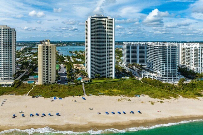 Building Photo - 3000 N Ocean Dr