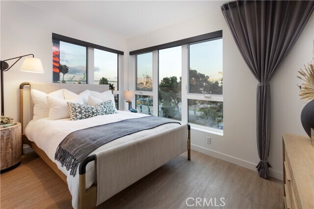 Building Photo - 551 S Harbor Blvd