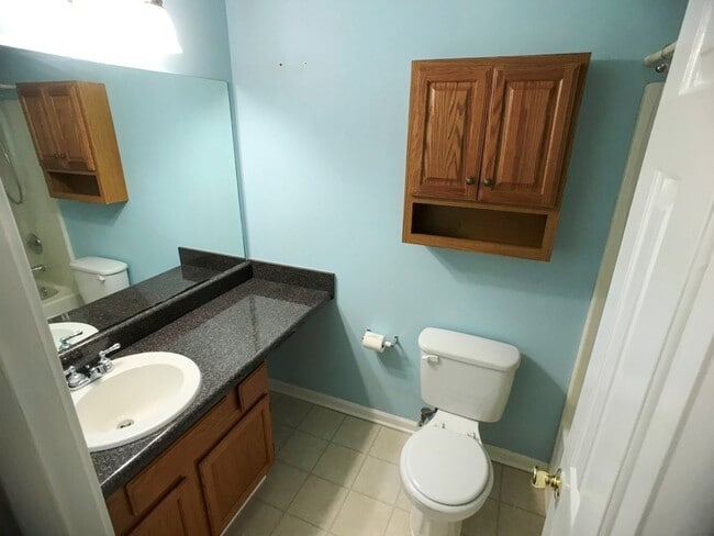 Building Photo - 1497 Chaseway Cir