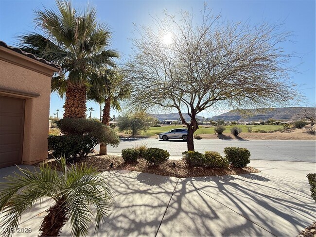 Building Photo - 10284 Sofferto Ave