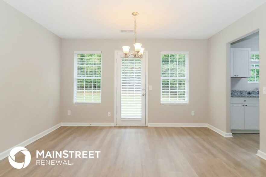 Building Photo - 542 Scrooch Ct