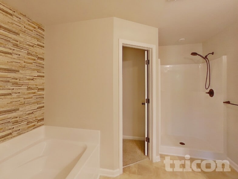 Building Photo - 7817 Rock Rose Ln