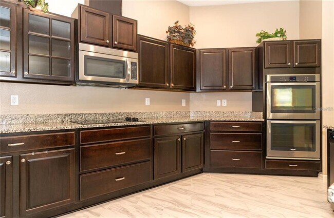 Building Photo - 159 Pergola Pl