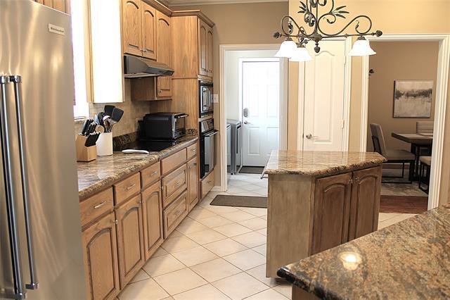 Building Photo - 3009 Bayside Dr