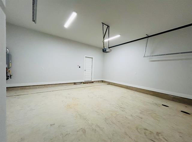 Building Photo - 530 Mission Trl