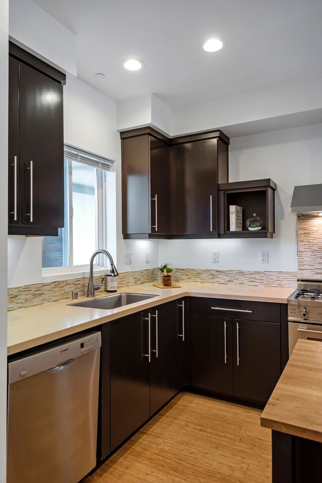 Building Photo - 13045 Pacific Promenade