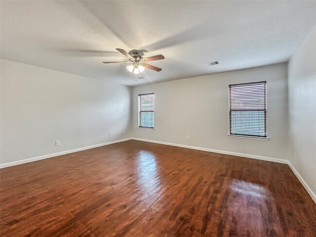 Building Photo - 2760 Rio Bella Ct