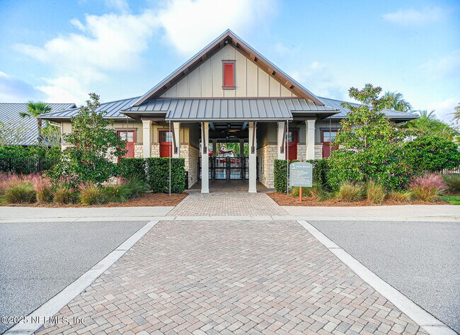 Building Photo - 33 Ibiza Ct