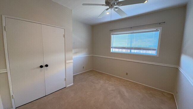 Building Photo - Lovely Thousand Oaks Rental with Expansive Yard and Mountain Views