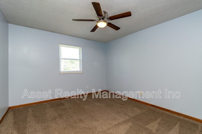 Building Photo - 5017 Inskip Rd